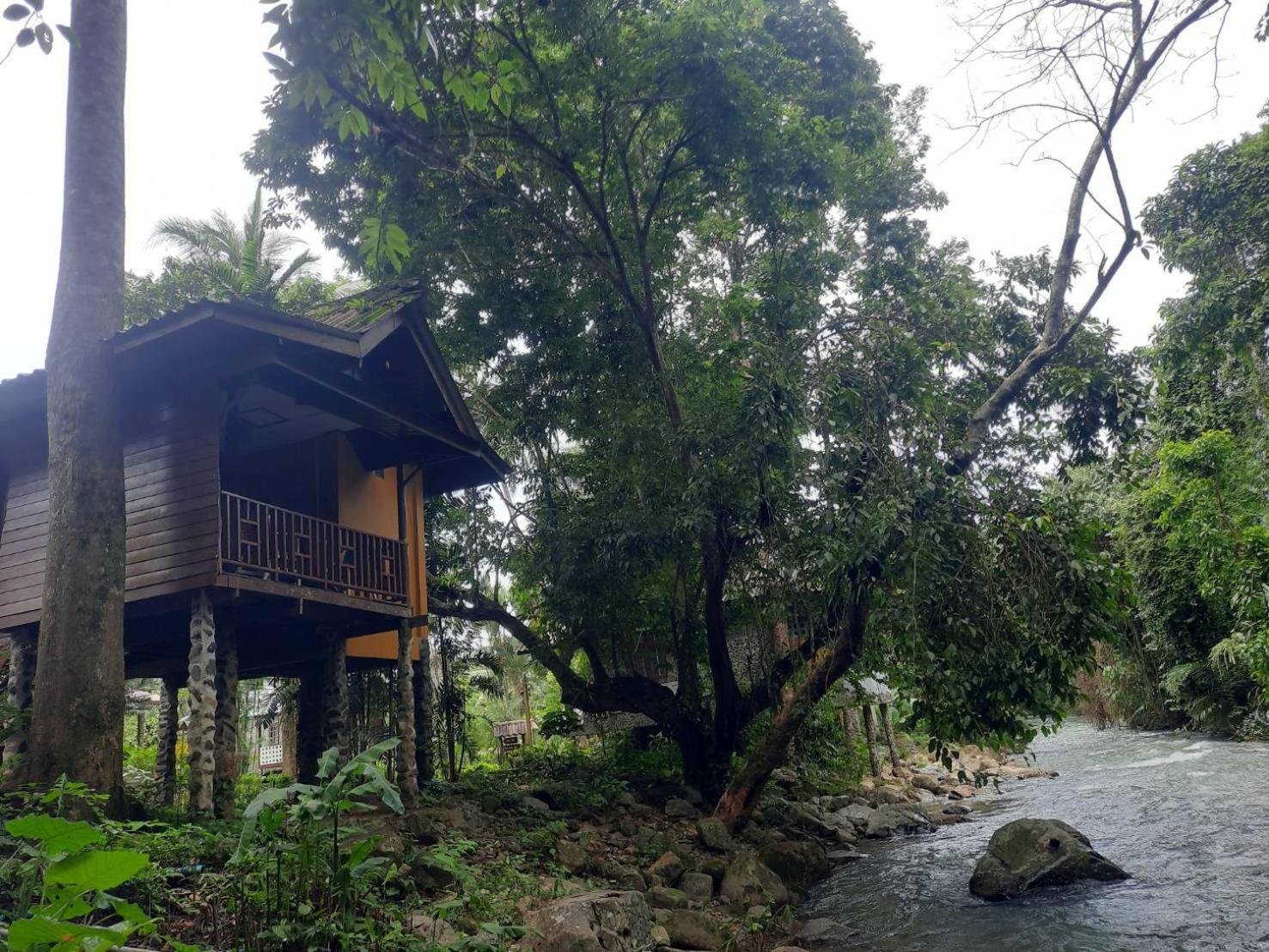 Tree Tops River Huts Khao Sok National Park 외부 사진